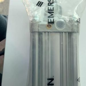 AVENTICS cylinder, model 0822125003