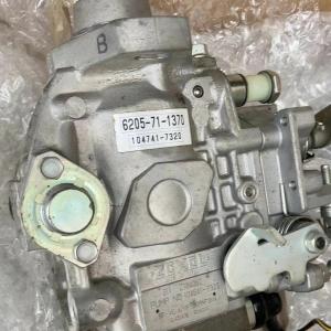B3.3 Oil pump 104741-7320