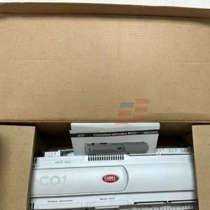 CAREL PCO1 controller, model PCO1000CM0