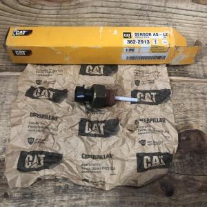 CAT GENUINE ACCESSORY 362-2913
