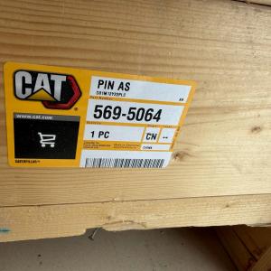 CAT GENUINE ACCESSORY 5695064