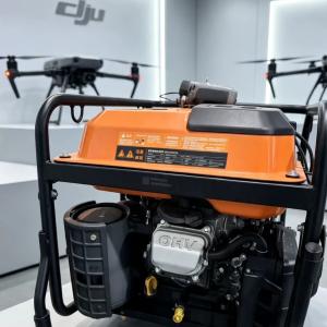 DJI T100 gasoline generator