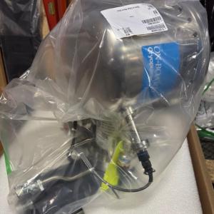 Edwards CTI Low Temperature System Onboard 8F Low Temperature Pump PN 8116021G002R