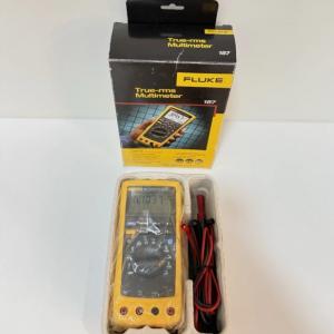 FLUKE 187 TRUE RMS MULTIMETER