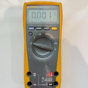 FLUKE 77-IV MULTIMETER