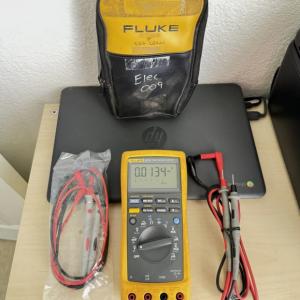 FLUKE 87 III True RMS
