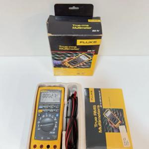 FLUKE 89 IV