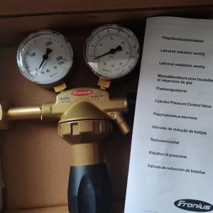 Fronius cylinder pressure control valve, model 42.0510.0011
