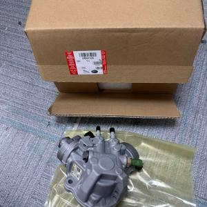 GENUINE ACCESSORY LR061536