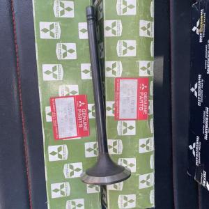 MITSUBISHI GENUINE NEW 32504-00200