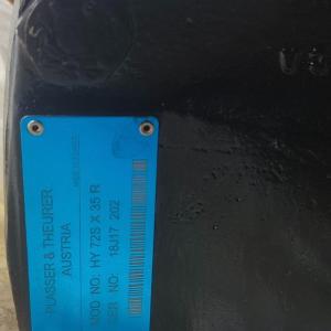PLASSER&THERER original hydraulic motor Model: HY 72S X 35 L/HY 72S X 35 R