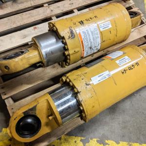 Rebuilt CAT Parts CYLINDER GRP SUSPENSION REAR 2238456