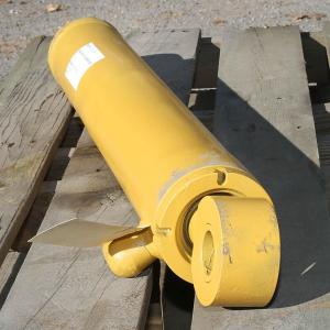 Rebuilt CYLINDER GRP 1302365