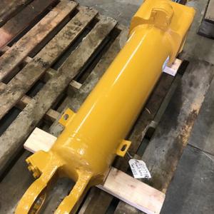 Rebuilt CYLINDER GRP APRON 5J0778
