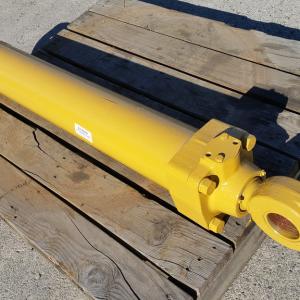 Rebuilt CYLINDER GRP FLOOR 8J1821