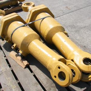 Rebuilt CYLINDER GRP TILT 3G5707