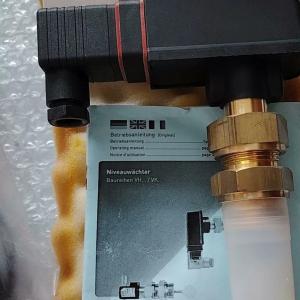 SIKA liquid level switch, model VHS800M01171R31