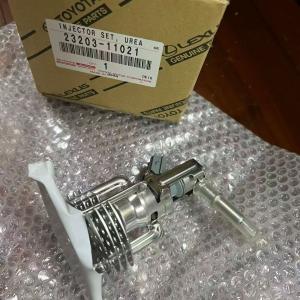 TOYOTA GENUINE ACCESSORY 23203-11021