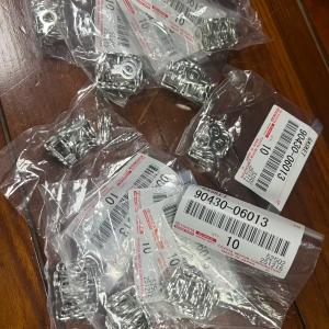 TOYOTA GENUINE ACCESSORY 90430-06013