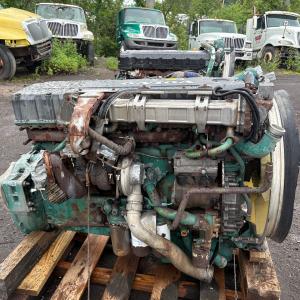 USED 2006 Volvo VED12D 435hp Diesel Engine w/EGR Emissions