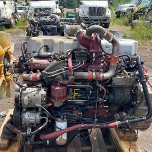 USED 2009 Mack MP7 325hp Diesel Engine wDPF Emissions