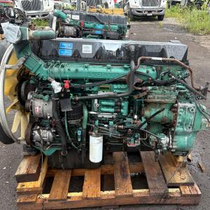 Used 2011 Volvo D13H405 Diesel Engine