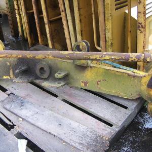Used AXLE GRP 9D0140