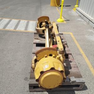Used AXLE GRP FRONT 3901262