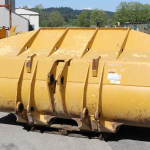 Used BUCKET GRP 60-0398