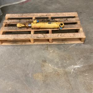 Used CYLINDER GRP 1309041