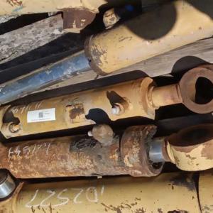 Used CYLINDER GRP CT 1U1649