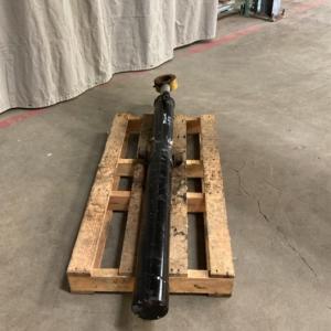 Used CYLINDER GRP LIFT 3496042