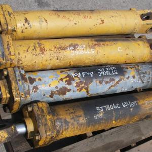 Used Core CYLINDER GRP 5J7806