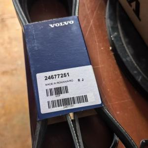 VOLVO GENUINE NEW 24677251