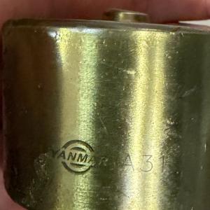 YANMAR M200L original oil outlet valve 141616-51840